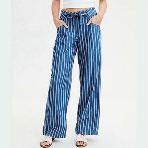 American Eagle High Waisted Striped Pants